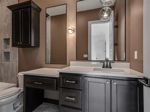 Bath - 9401 Millstone Ct, Arcadia, OK 73007 photo 5 of 10