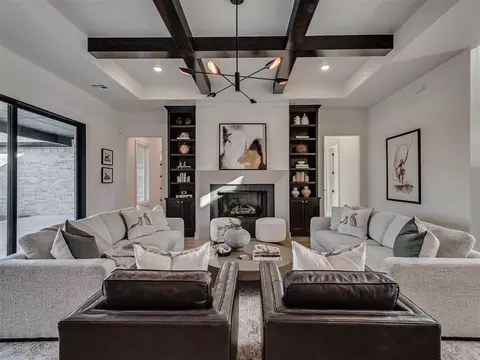 Living - 9401 Millstone Ct, Arcadia, OK 73007 photo 1 of 6