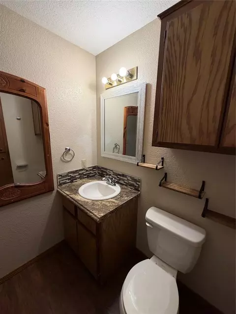 Bath - 8 Baker St, Asher, OK 74826 photo 3 of 4