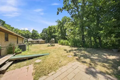 Exterior - 662 S Range Rd, Mcloud, OK 74851 photo 8 of 10