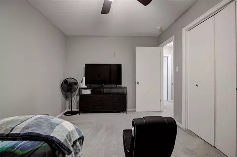 Bedroom - 2134 Jazzman Dr, Norman, OK 73071 photo 6 of 6