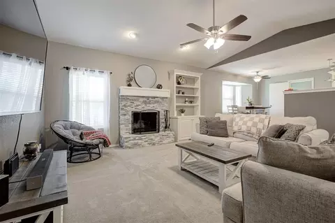 Living - 2134 Jazzman Dr, Norman, OK 73071 photo 2 of 5