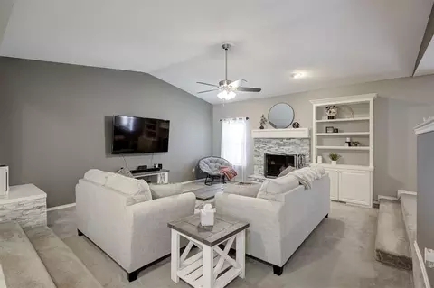 Living - 2134 Jazzman Dr, Norman, OK 73071 photo 4 of 5