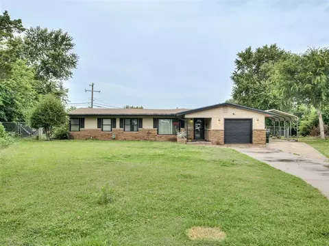 7101 Hilltop Ct, Oklahoma City, OK 73110