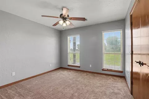 Bedroom - 403 Scissor Tail Ln, Tuttle, OK 73089 photo 3 of 6