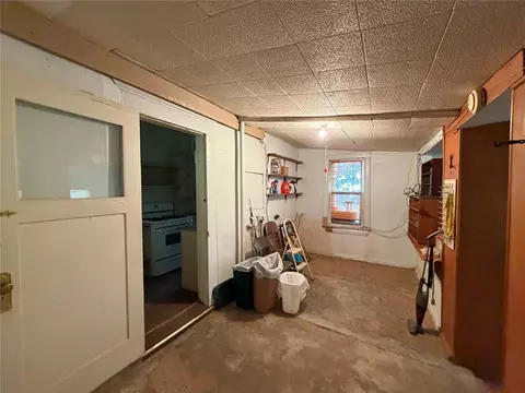 Other - 104 W Johnny Bench St, Binger, OK 73009 photo 6 of 8
