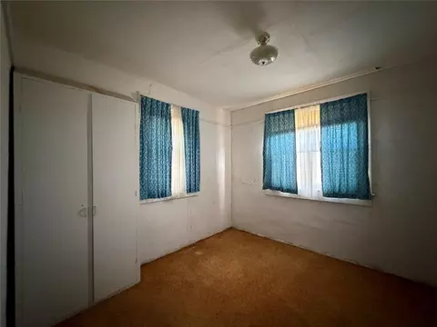 Bedroom - 104 W Johnny Bench St, Binger, OK 73009 photo 2 of 4