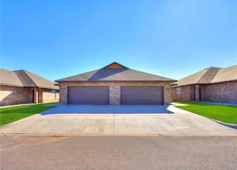 1848 Cypress Ln, El Reno, OK 73036