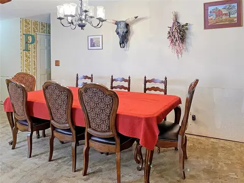 Dining - 17320 E 1250 Rd, Erick, OK 73645 photo 1 of 1