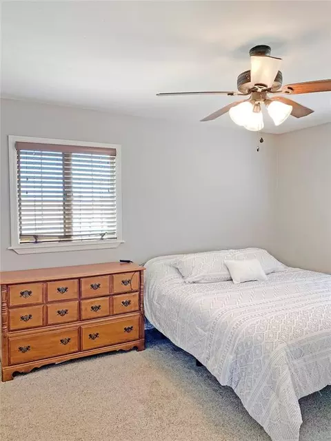 Bedroom - 17320 E 1250 Rd, Erick, OK 73645 photo 2 of 3