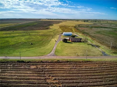 View/Area - 17320 E 1250 Rd, Erick, OK 73645 photo 1 of 4