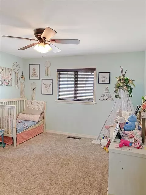 Bedroom - 17320 E 1250 Rd, Erick, OK 73645 photo 1 of 3