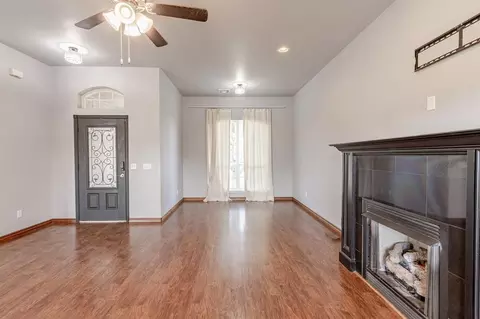 Living - 2318 Tailwind Dr, Purcell, OK 73080 photo 4 of 5