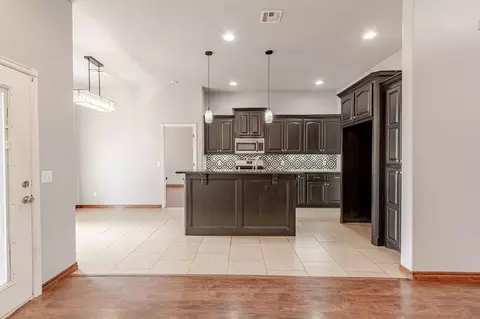 Entry Way - 2318 Tailwind Dr, Purcell, OK 73080 photo 1 of 2
