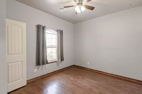 Bedroom - 2318 Tailwind Dr, Purcell, OK 73080 photo 3 of 4