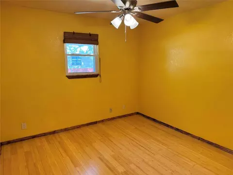 Bedroom - 115847 S 4197 Rd, Checotah, OK 74426 photo 1 of 7