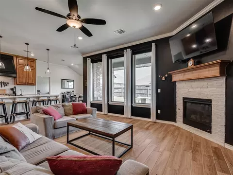 4217 Armstead Ave, Edmond, OK 73012