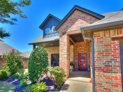 16313 Brookefield Dr, Edmond, OK 73013