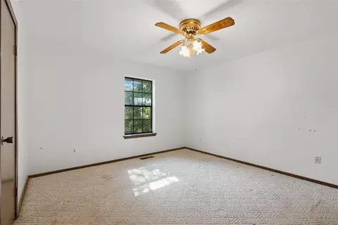 Bedroom - 14400 Etowah Rd, Noble, OK 73068 photo 1 of 7
