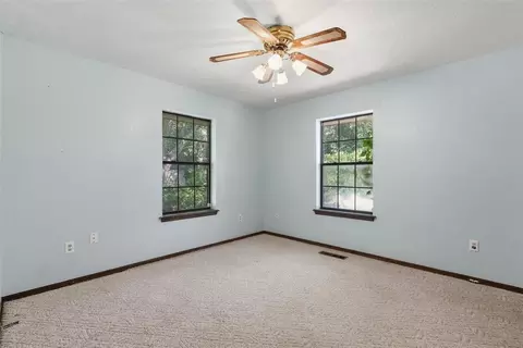 Bedroom - 14400 Etowah Rd, Noble, OK 73068 photo 2 of 7