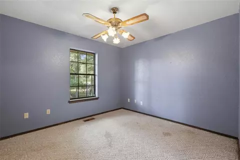 Bedroom - 14400 Etowah Rd, Noble, OK 73068 photo 3 of 7