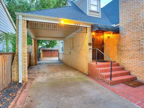 532 NW 40th St, Oklahoma City, OK 73118