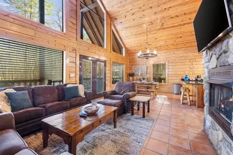 Living - 197 Ebb Tide Rd, Broken Bow, OK 74728 photo 5 of 6