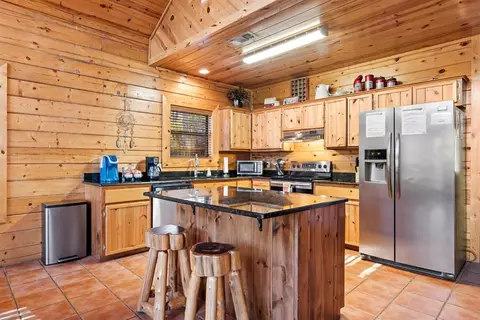 Kitchen - 197 Ebb Tide Rd, Broken Bow, OK 74728 photo 1 of 6