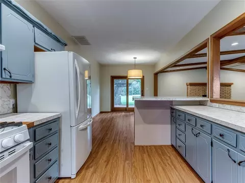 Kitchen - 3555 E Imhoff Rd, Norman, OK 73026 photo 5 of 5