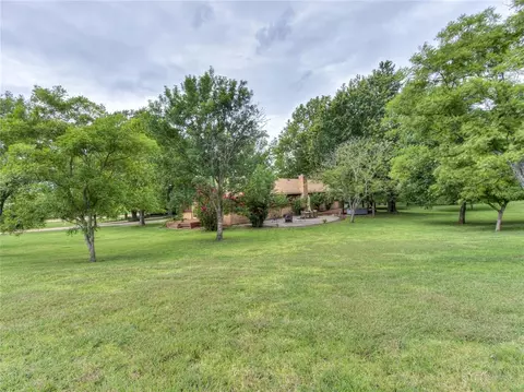Exterior - 3555 E Imhoff Rd, Norman, OK 73026 photo 10 of 10