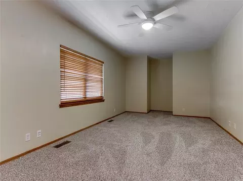 Bedroom - 3555 E Imhoff Rd, Norman, OK 73026 photo 4 of 7