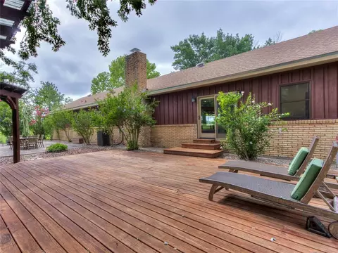 Exterior - 3555 E Imhoff Rd, Norman, OK 73026 photo 5 of 10