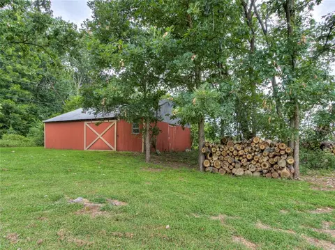 Exterior - 3555 E Imhoff Rd, Norman, OK 73026 photo 9 of 10