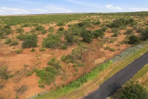 1850 N County Rd, Eldorado, OK 73537 photo 9