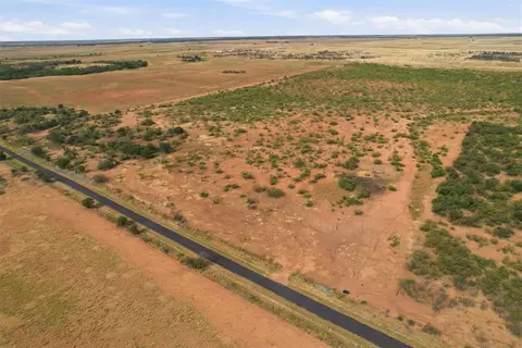 1850 N County Rd, Eldorado, OK 73537 photo 32