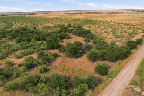 1850 N County Rd, Eldorado, OK 73537 photo 10