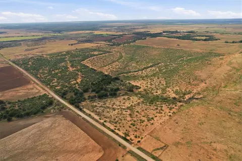 1850 N County Rd, Eldorado, OK 73537 photo 37