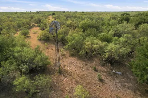 1850 N County Rd, Eldorado, OK 73537 photo 18