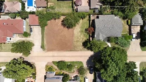 2116 Carey Pl, Oklahoma City, OK 73106