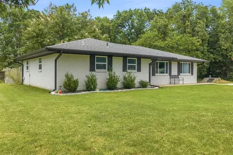 Exterior - 430 N Main St, Ada, OK 74820 photo 5 of 11