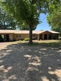 281 N 4340 Rd, Fort Towson, OK 74735