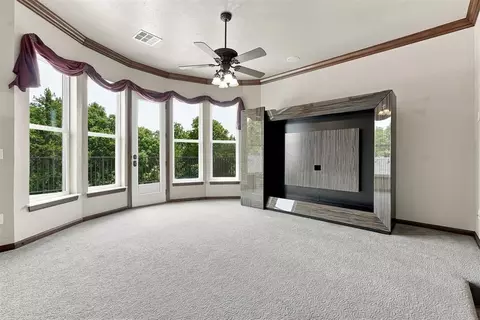 Living - 110 Bramble Bush Ln, Crescent, OK 73028 photo 5 of 5