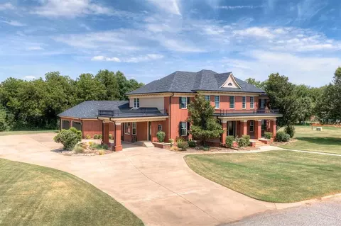 Exterior - 110 Bramble Bush Ln, Crescent, OK 73028 photo 8 of 8