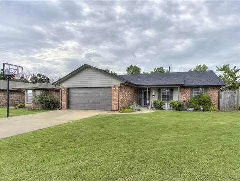 10808 Ohara Ln, Midwest City, OK 73130