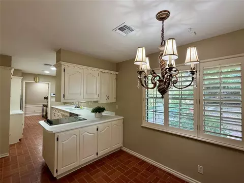 115 Maple Ln, Chickasha, OK 73018 photo 6