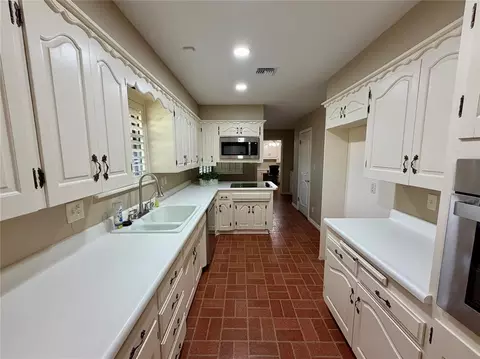 115 Maple Ln, Chickasha, OK 73018 photo 5