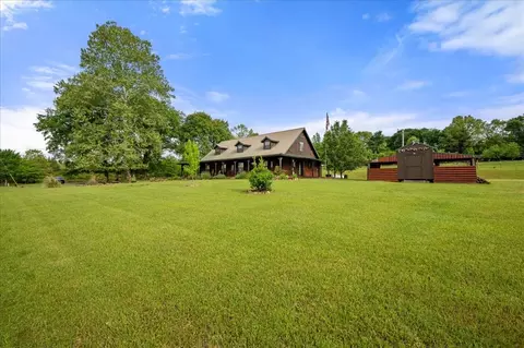Exterior - 536 Coon Creek Loop, Broken Bow, OK 74728 photo 6 of 10