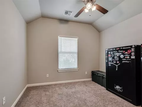 Bedroom - 1516 Pendleton Pl, Moore, OK 73160 photo 6 of 6