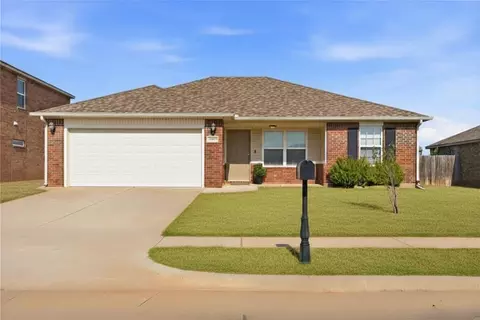 4904 Hunter Blvd, Oklahoma City, OK 73179