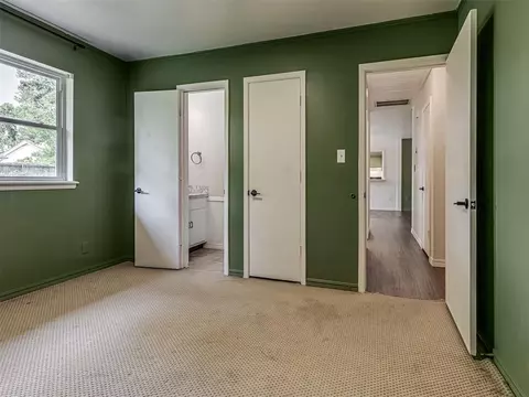 Bedroom - 8922 E 49th Pl, Tulsa, OK 74145 photo 2 of 9